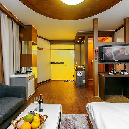 Mk Hotel Йосу Экстерьер фото