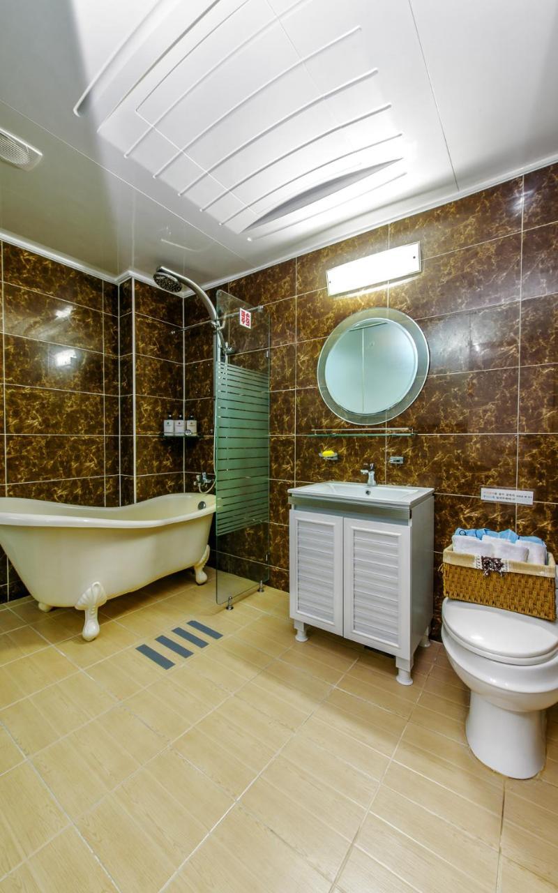 Mk Hotel Йосу Экстерьер фото