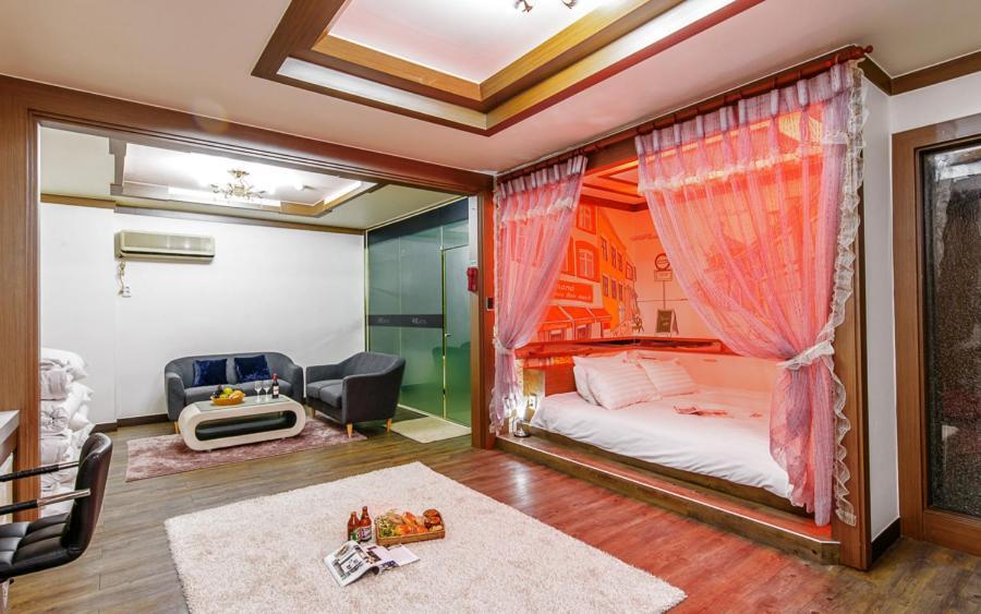 Mk Hotel Йосу Экстерьер фото