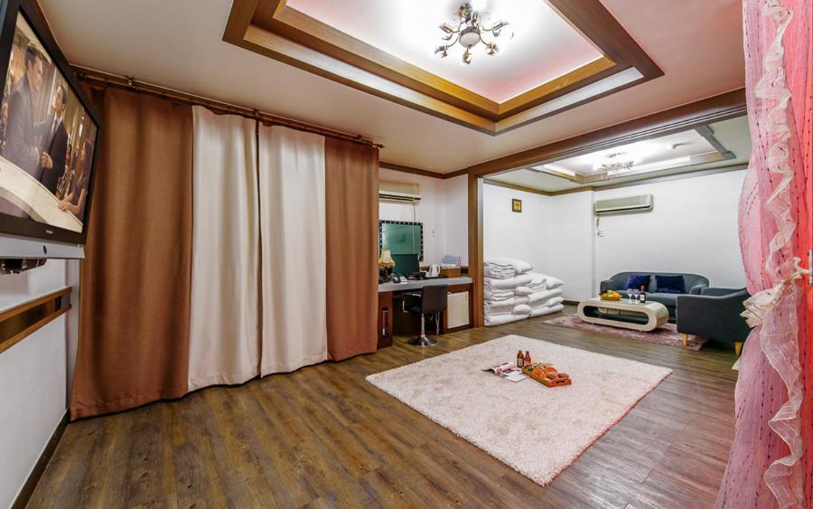 Mk Hotel Йосу Экстерьер фото