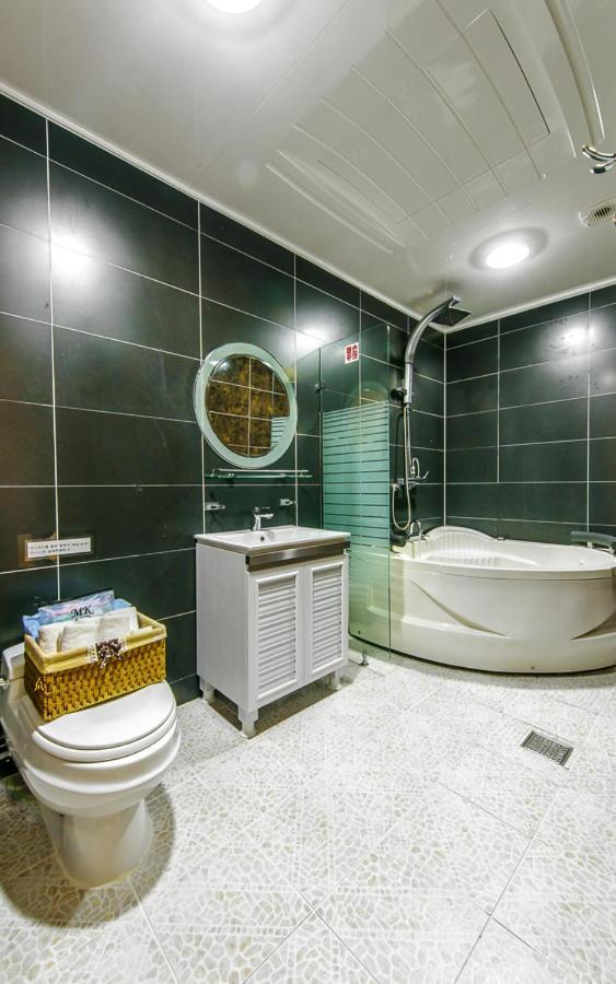 Mk Hotel Йосу Экстерьер фото
